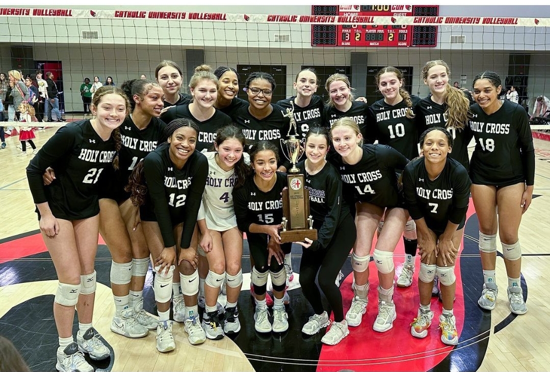Holy Cross Completes the Perfect Season and Wins the WCAC Volleyball Championship